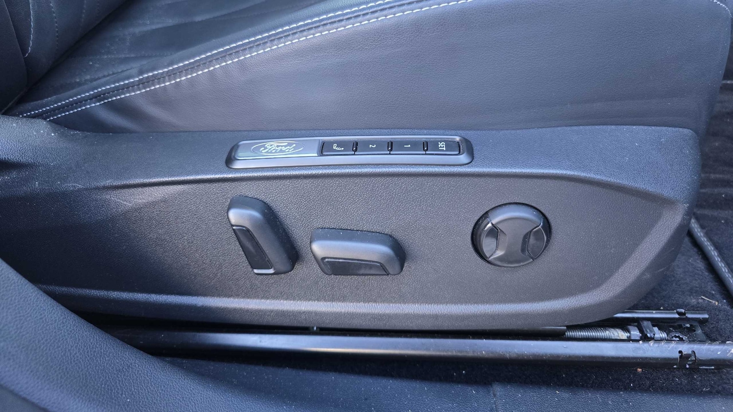 Used Ford Explorer 2024 for sale - 76745934: Photo 25