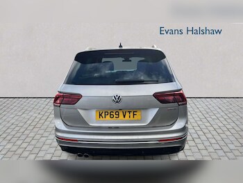 Used Volkswagen Tiguan 2019 for sale - 77698762: Photo