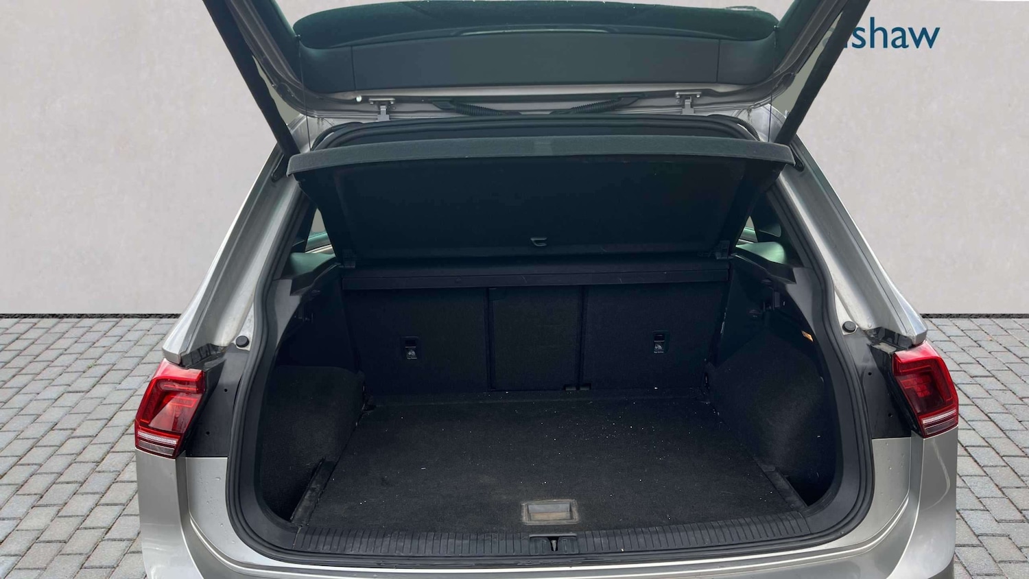 Used Volkswagen Tiguan 2019 for sale - 77698762: Photo 4