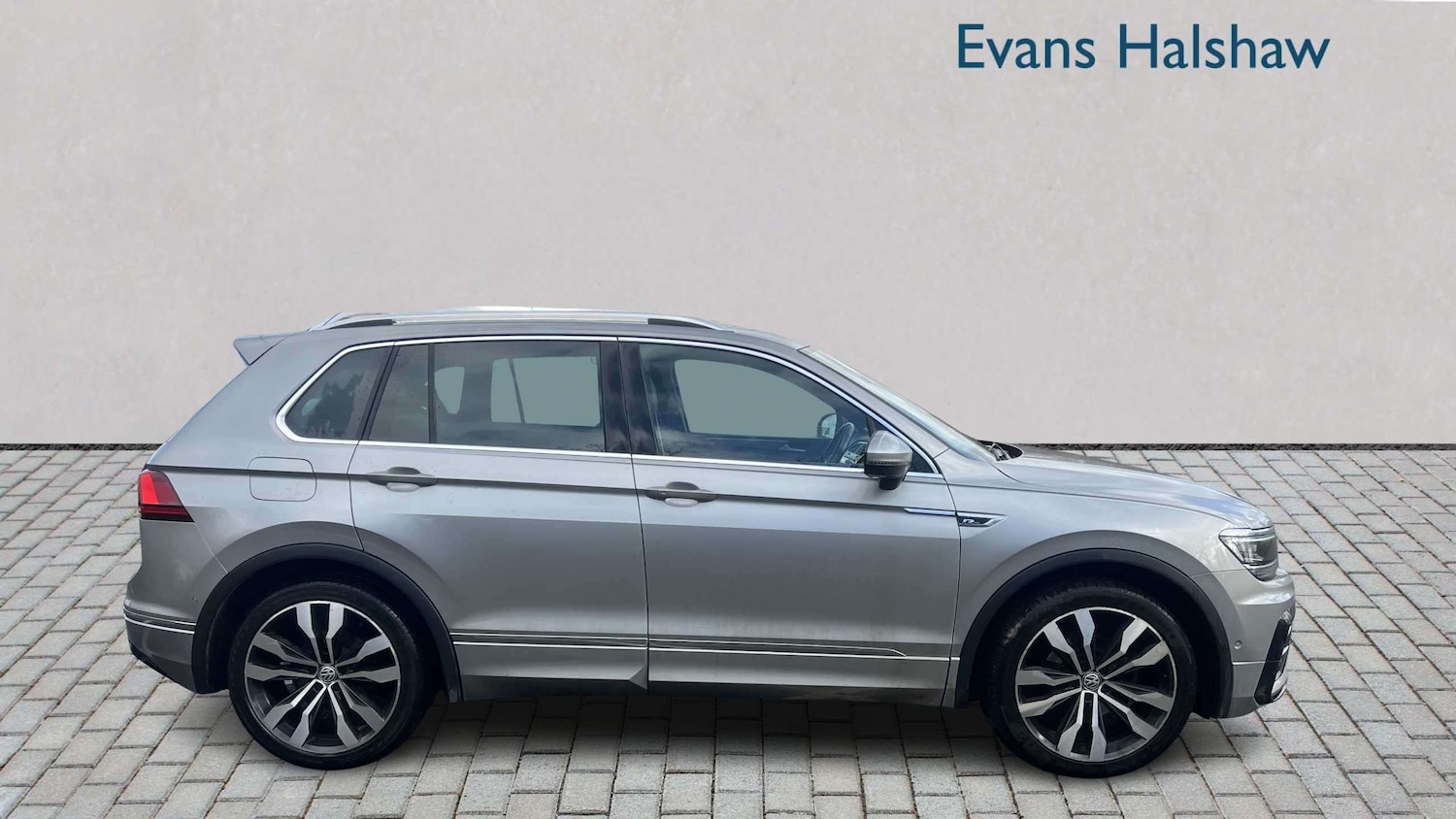Used Volkswagen Tiguan 2019 for sale - 77698762: Photo 5