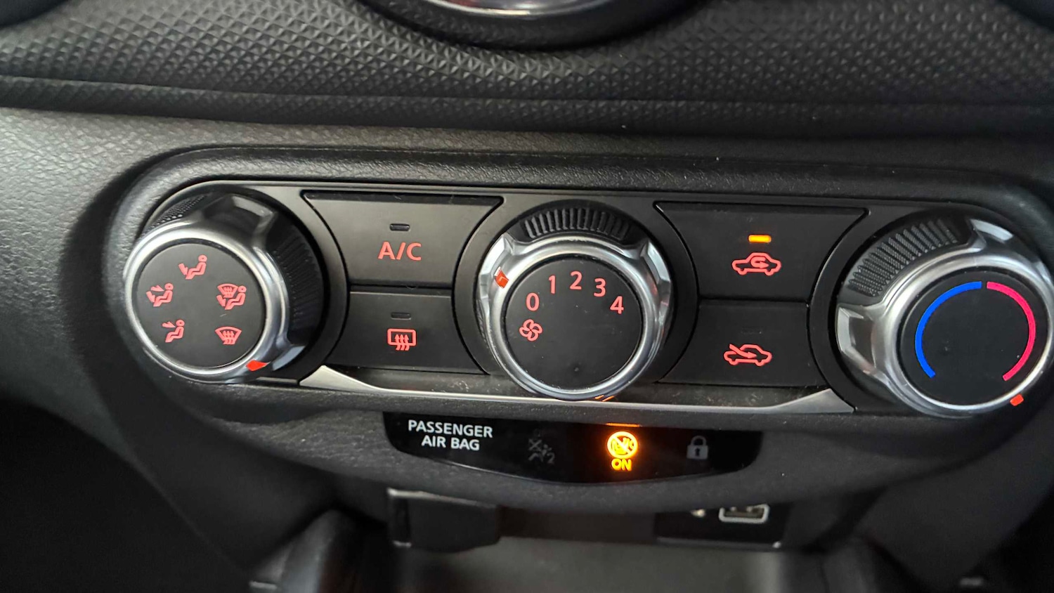 Used Nissan Juke for sale - 77000200: Photo 13