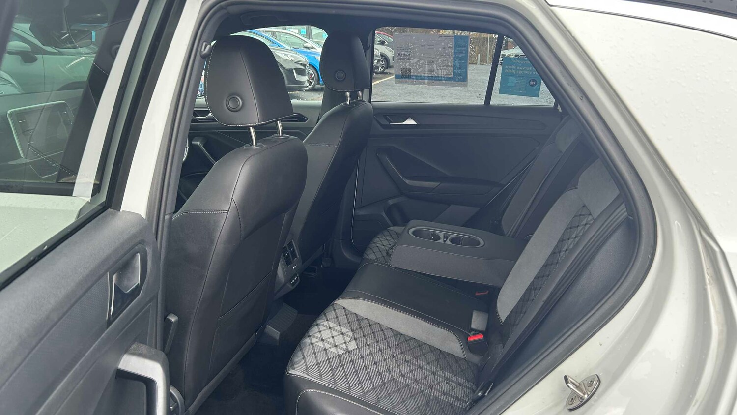 Used Volkswagen T-Roc 2022 for sale - 77601256: Photo 17