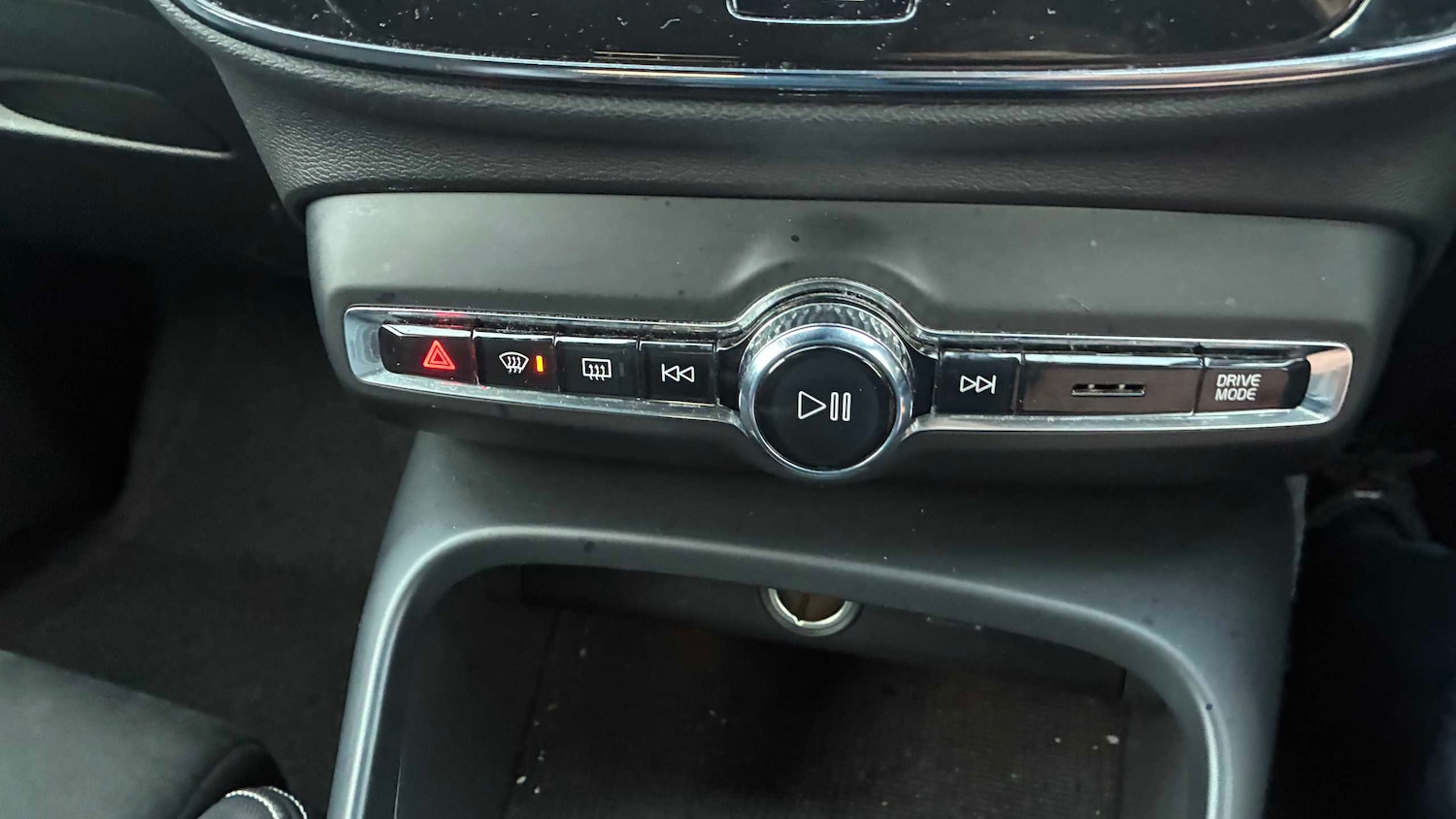 Used Volvo XC40 2021 for sale - 77134994: Photo 13