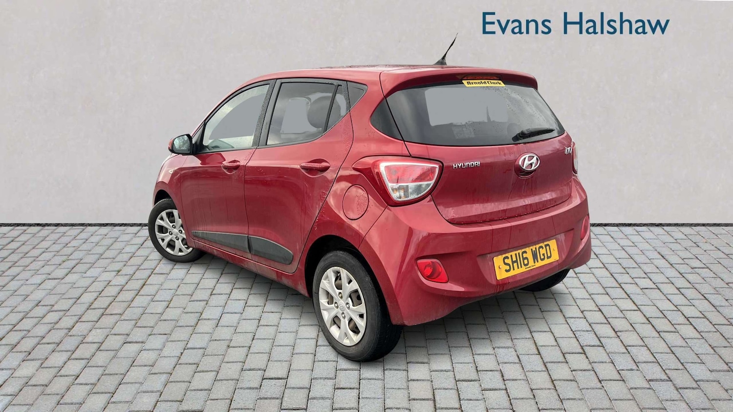Used Hyundai i10 2016 for sale - 77726745: Photo 2