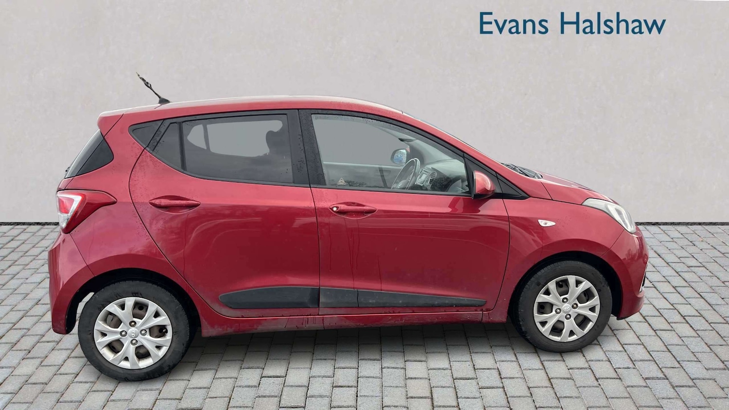 Used Hyundai i10 2016 for sale - 77726745: Photo 4
