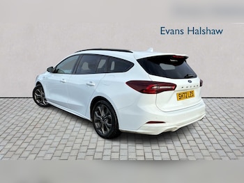 Used Ford Focus 2022 for sale - 76460443: Photo