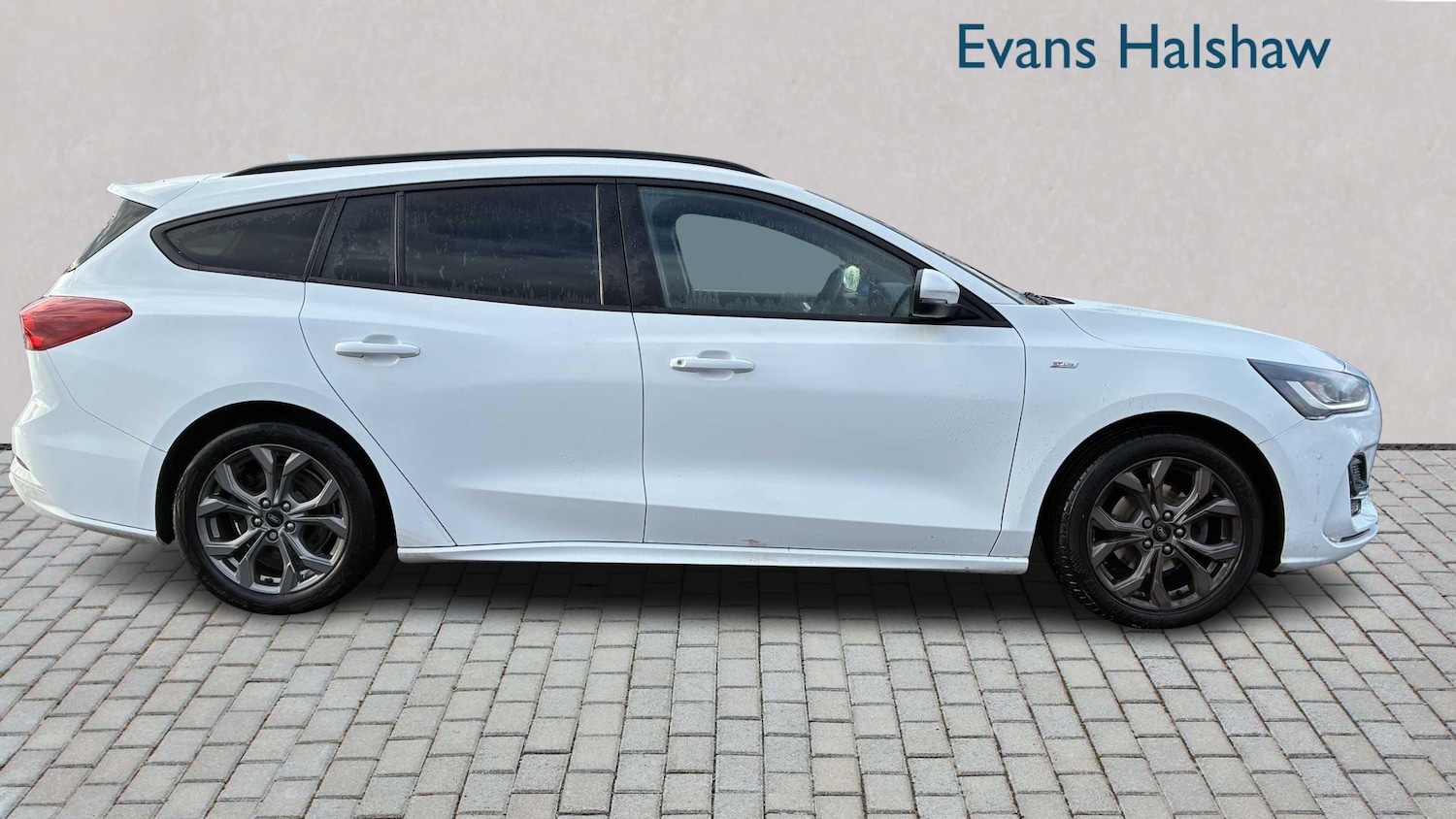 Used Ford Focus 2022 for sale - 76460443: Photo 3