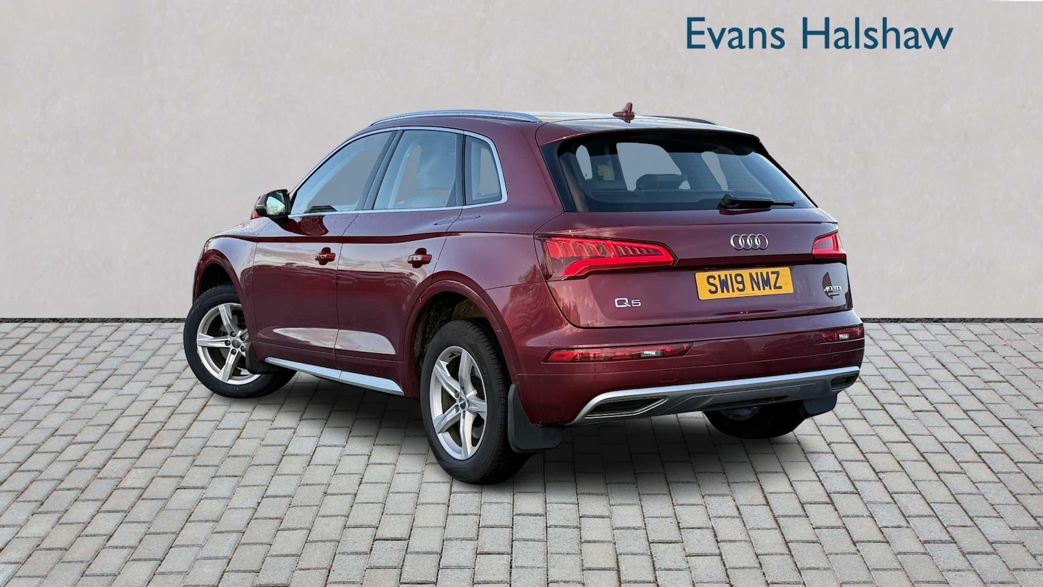 Used Audi Q5 for sale - 77022221: Photo 2