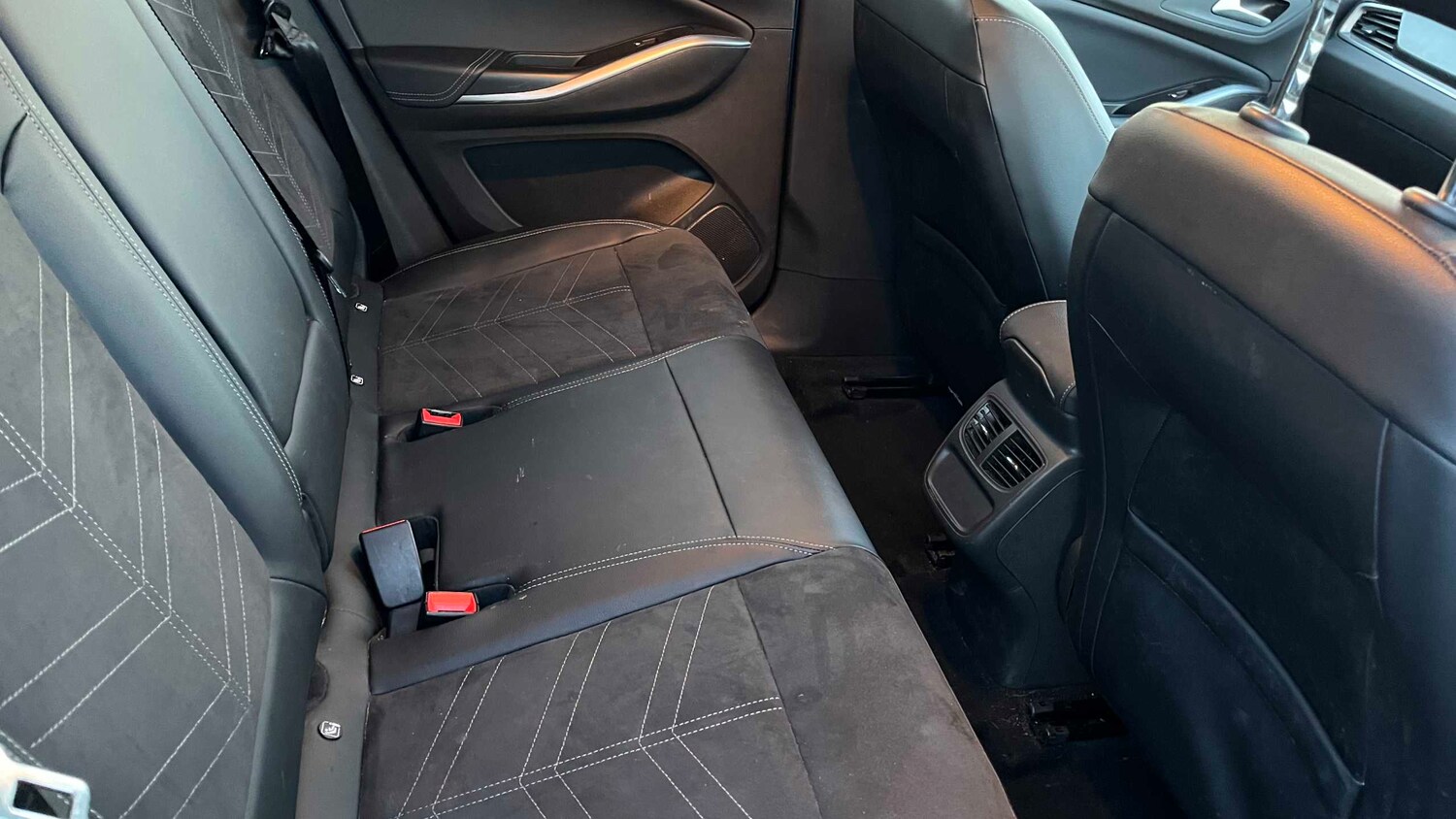 Used Vauxhall Grandland 2023 for sale - 77800057: Photo 11