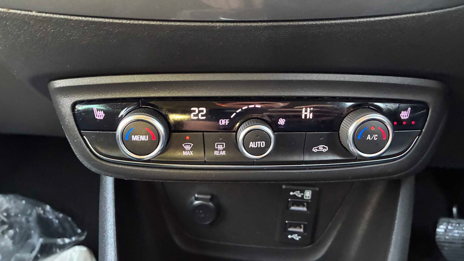 Used Vauxhall Crossland 2022 for sale - 77257231: Photo 11