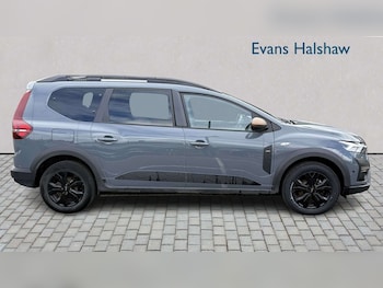 Used Dacia Jogger 2025 for sale - 79592998: Photo