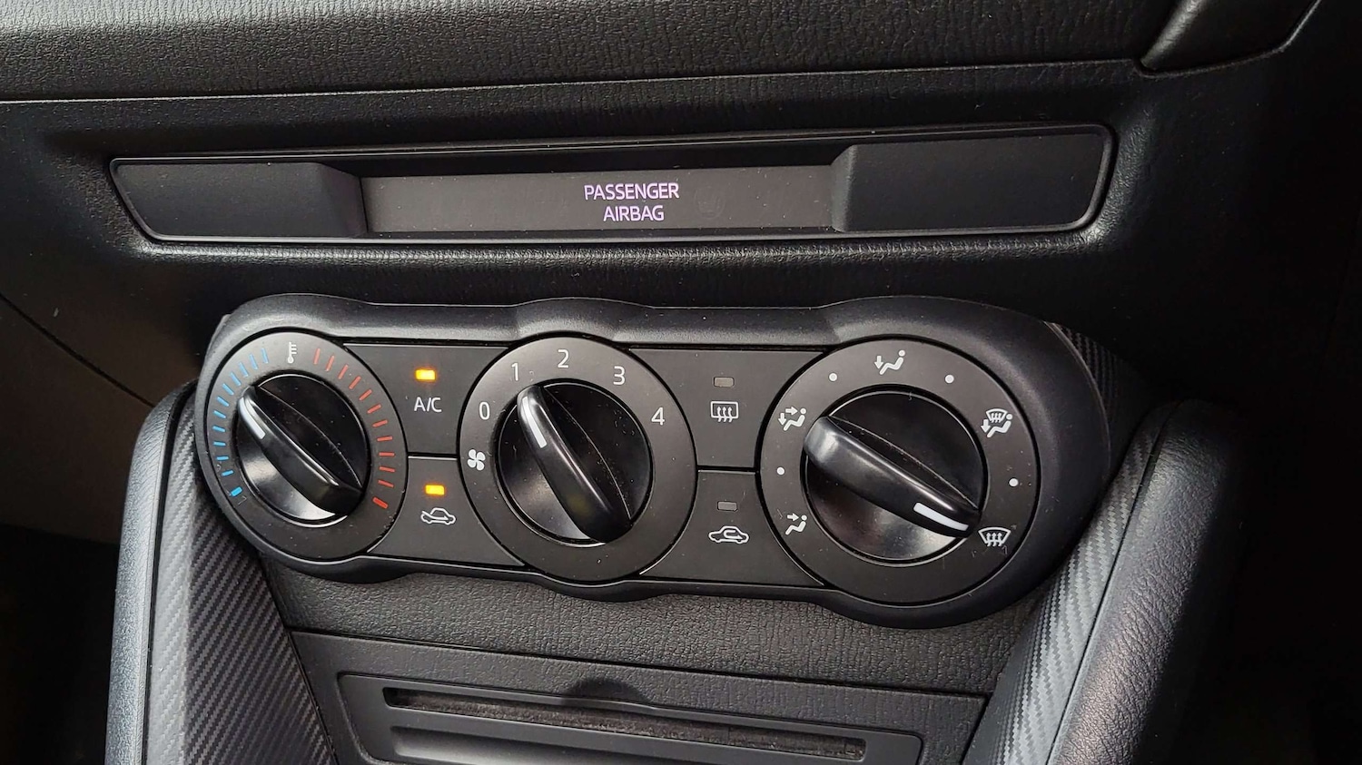 Used Mazda Mazda2 2016 for sale - 76125962: Photo 27