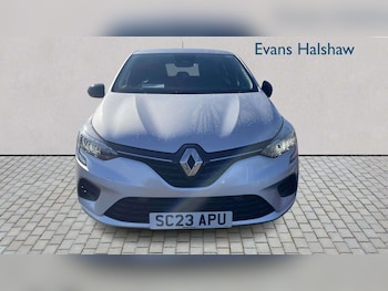 Used Renault Clio 2023 for sale - 79604209: Photo