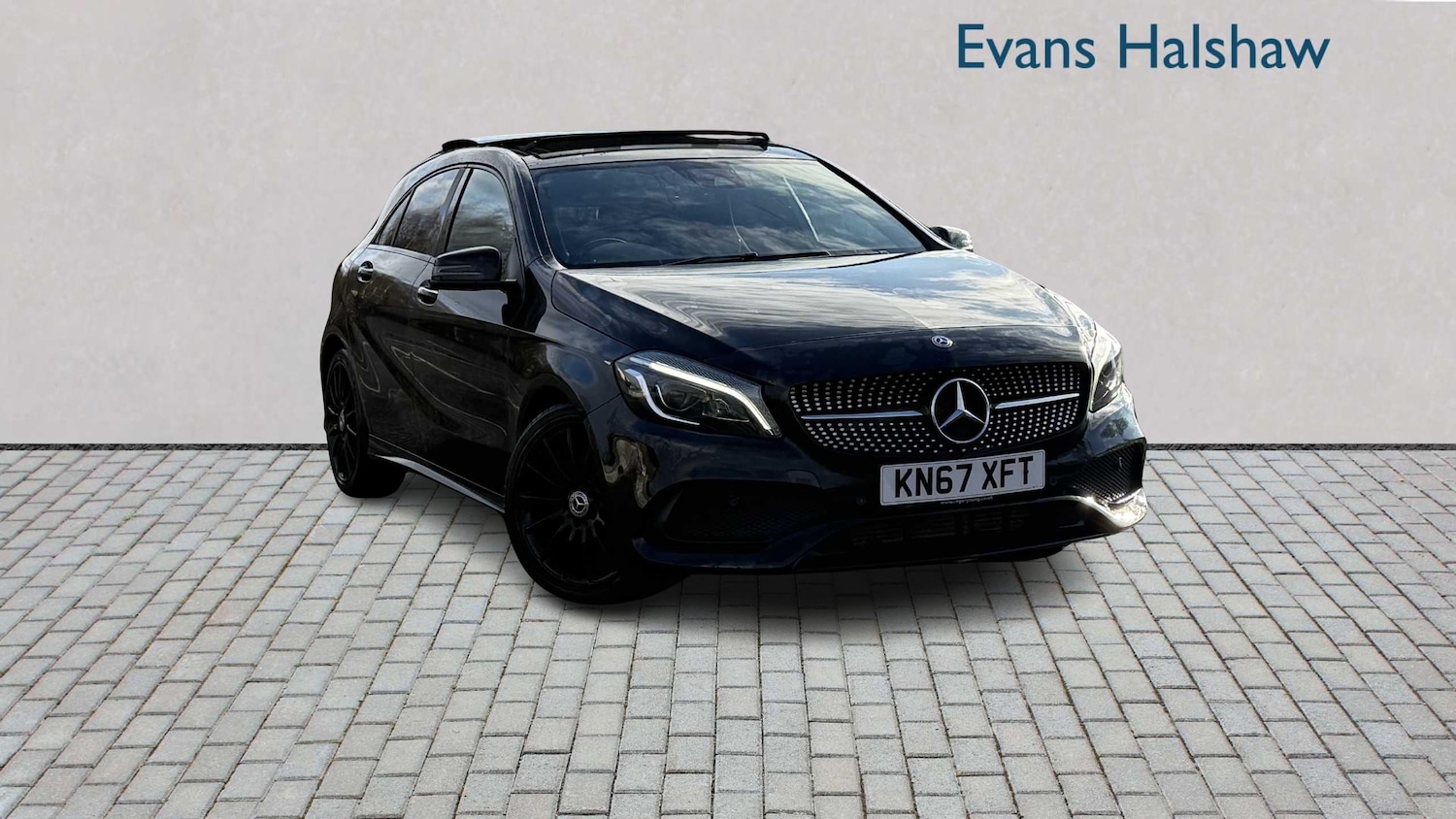 Used Mercedes-Benz A-Class 2017 for sale - 77414620: Photo 1