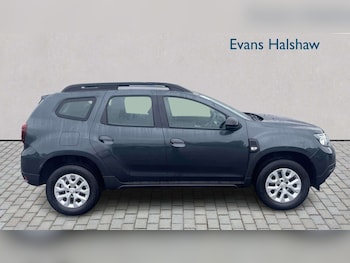 Used Dacia Duster 2022 for sale - 79306489: Photo