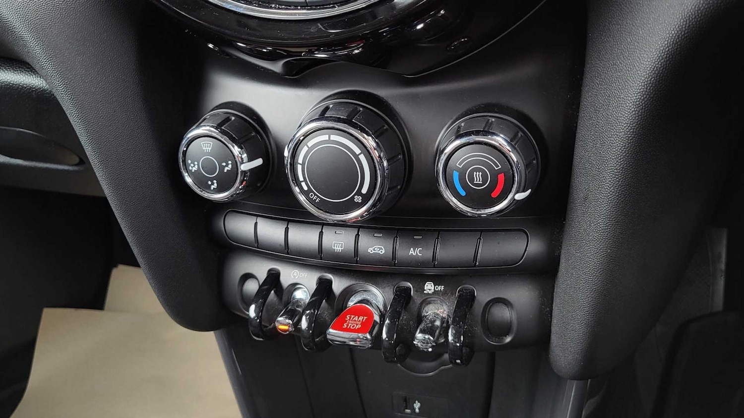 Used MINI Hatch 2018 for sale - 76594281: Photo 29