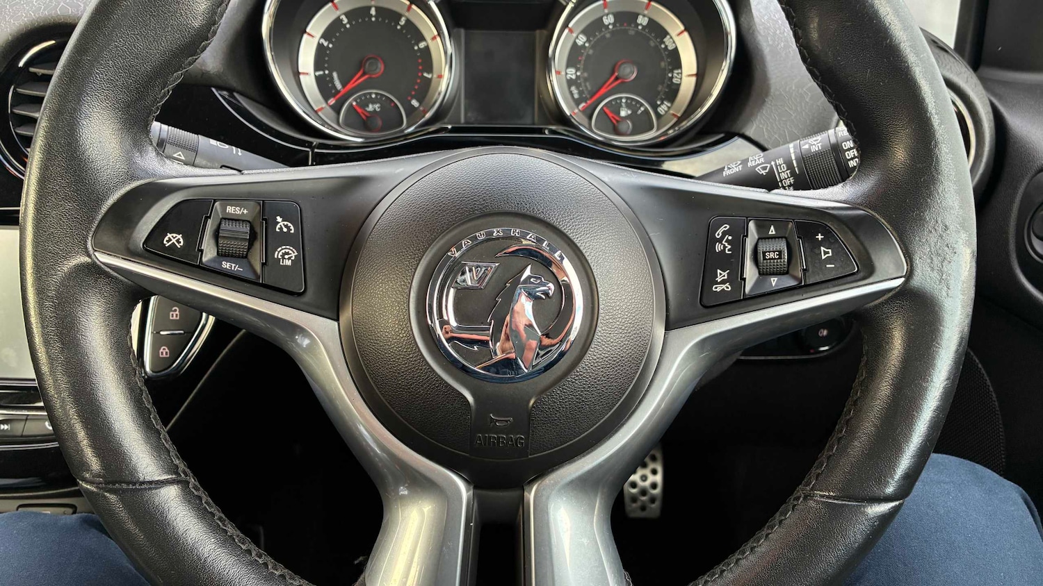 Used Vauxhall ADAM 2017 for sale - 76515600: Photo 7