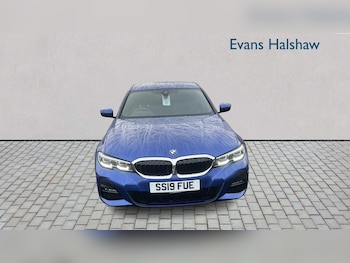 Used BMW 3 Series 2019 for sale - 76842812: Photo