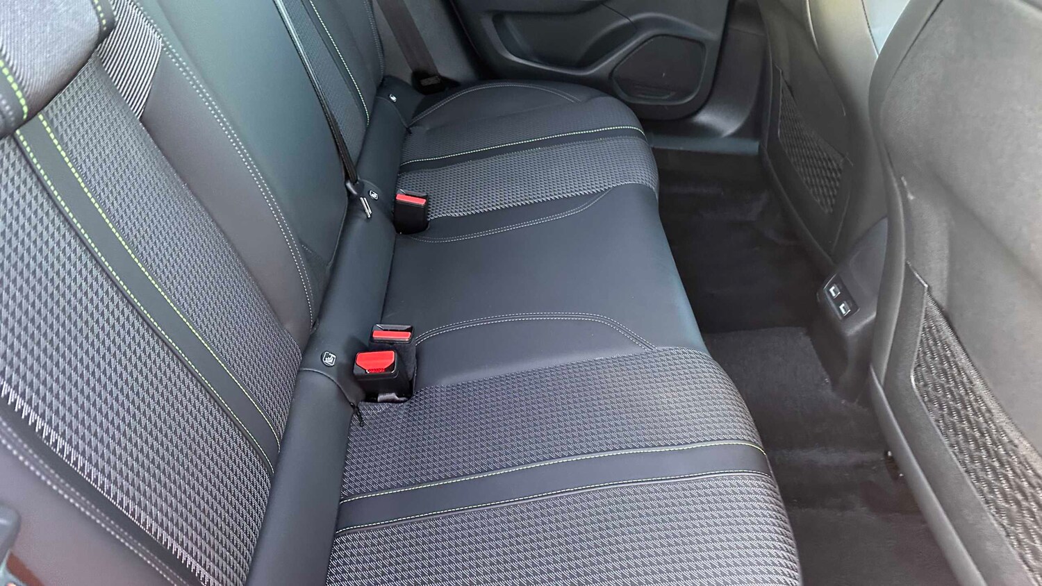 Used Peugeot 2008 2023 for sale - 77361263: Photo 15