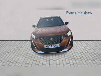 Used Peugeot 2008 2023 for sale - 77361263: Photo