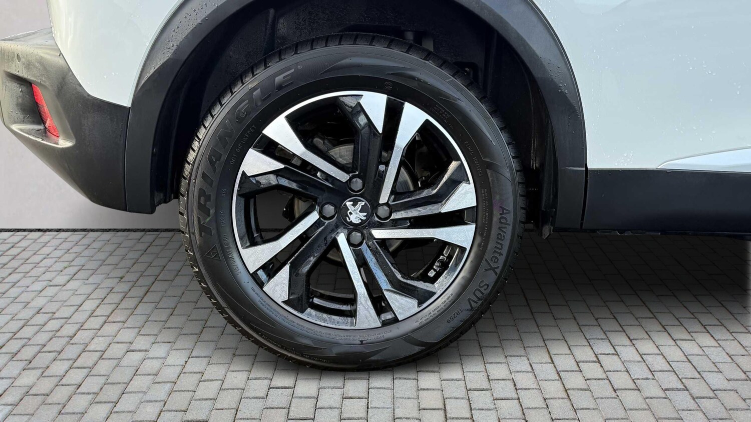 Used Peugeot 2008 2021 for sale - 77178771: Photo 9