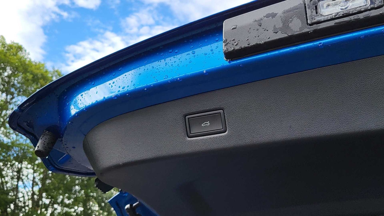 Used Ford Explorer 2025 for sale - 76488101: Photo 12