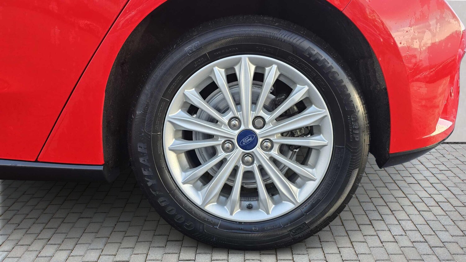 Used Ford Focus 2022 for sale - 77401695: Photo 11