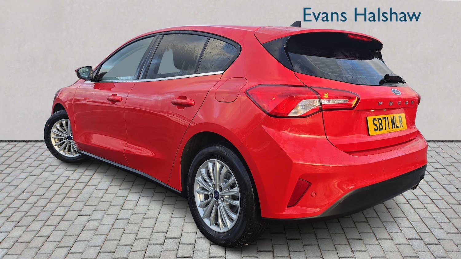 Used Ford Focus 2022 for sale - 77401695: Photo 2