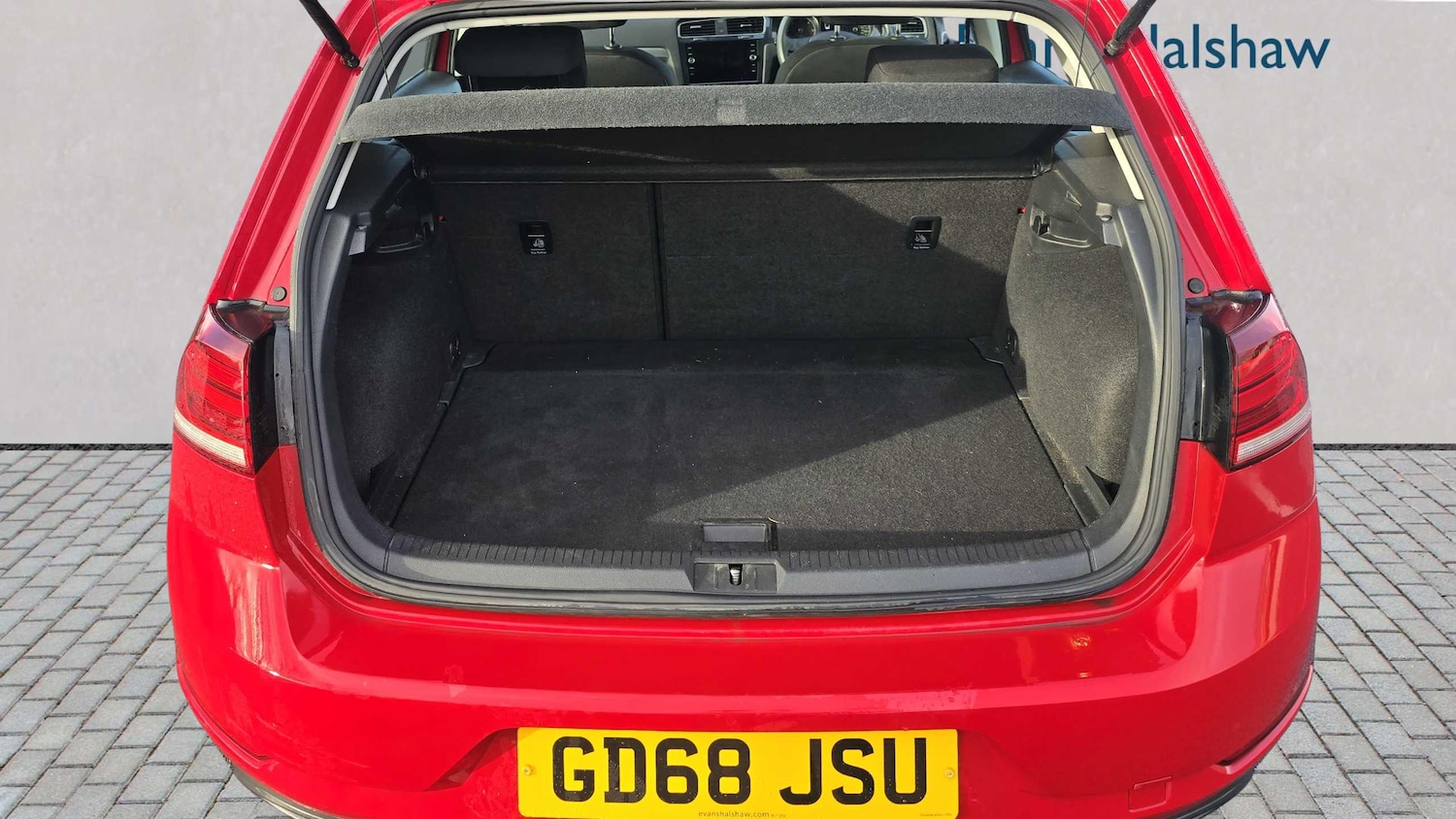 Used Volkswagen Golf 2019 for sale - 77588993: Photo 8