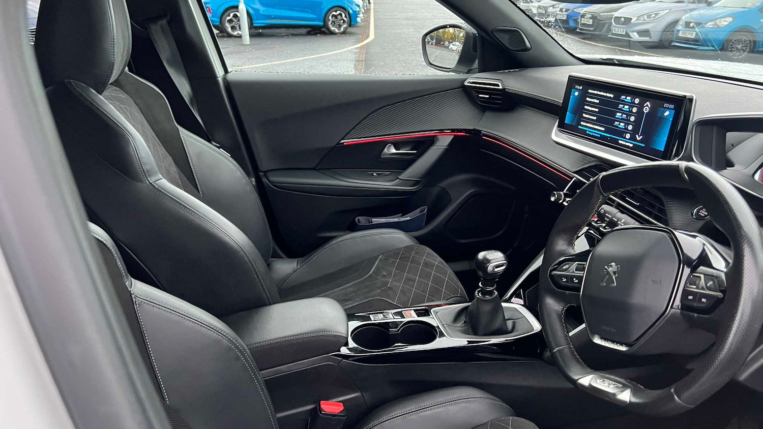 Used Peugeot 2008 2021 for sale - 76475911: Photo 12