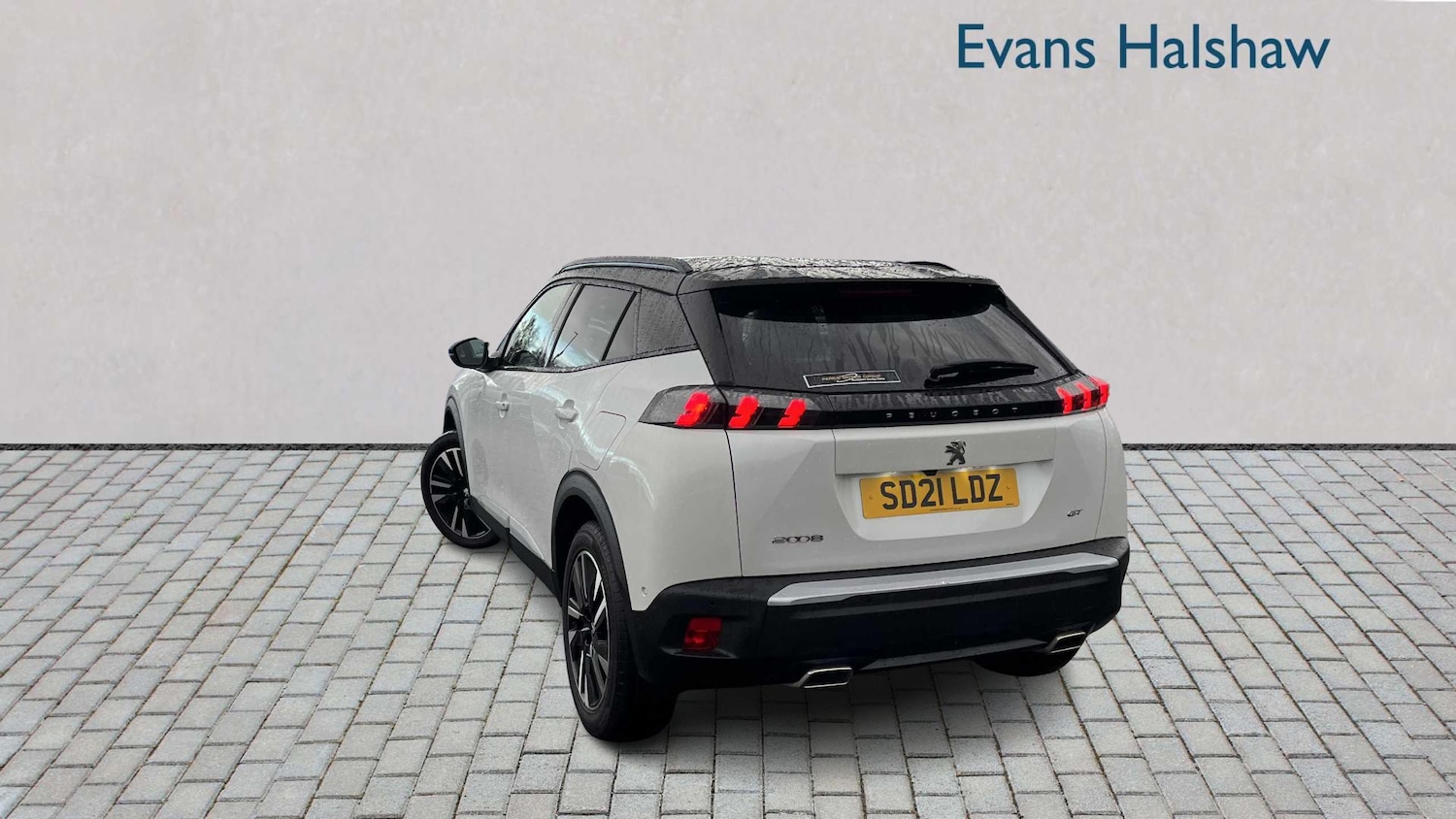 Used Peugeot 2008 2021 for sale - 76475911: Photo 3