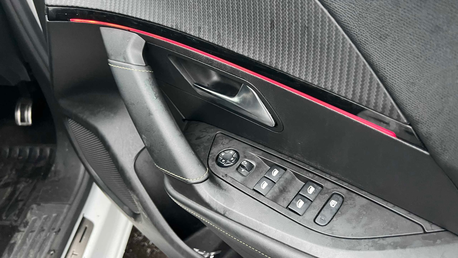 Used Peugeot 2008 2021 for sale - 76475911: Photo 6