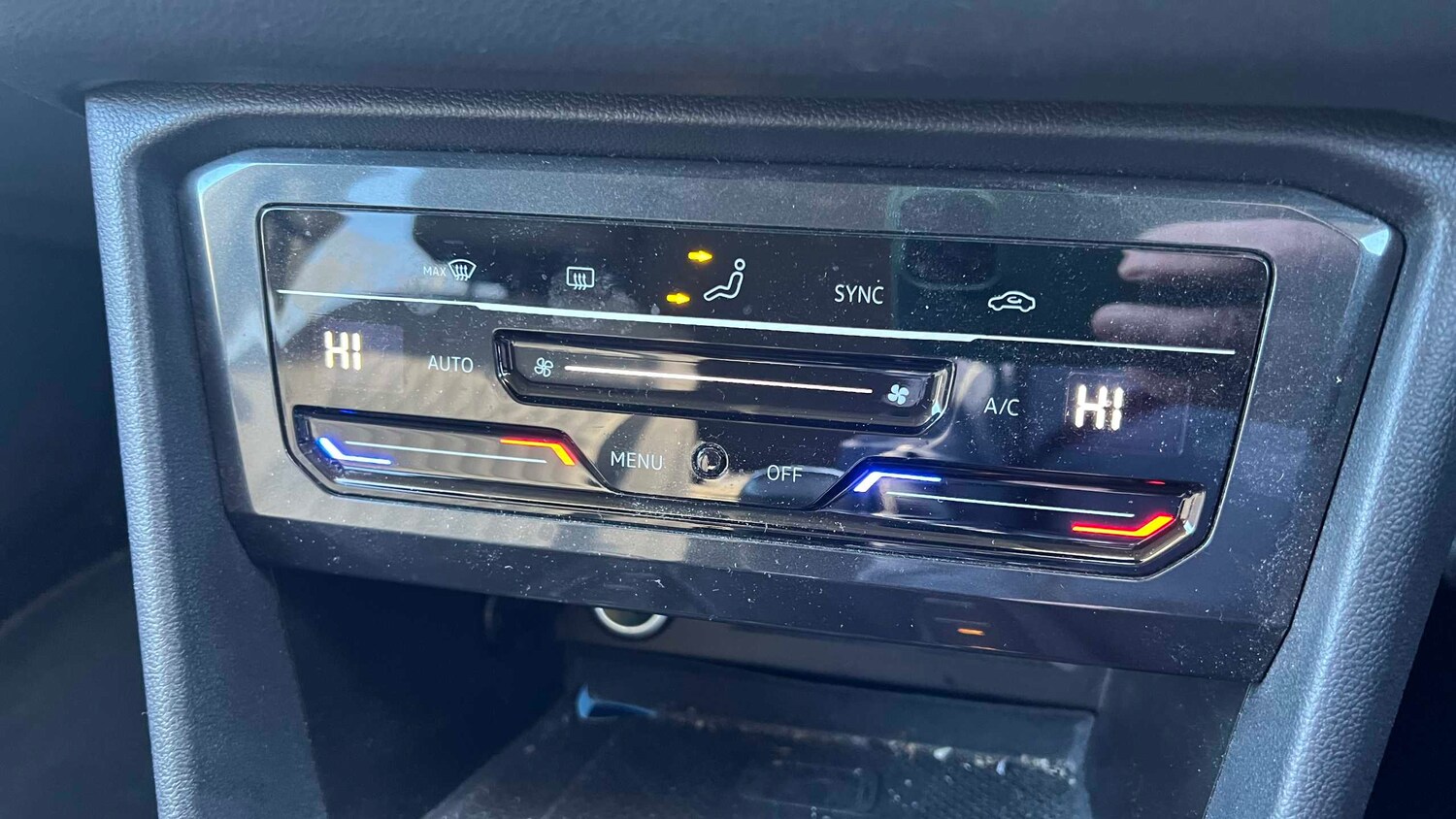 Used Volkswagen Tiguan Allspace 2023 for sale - 77740975: Photo 16