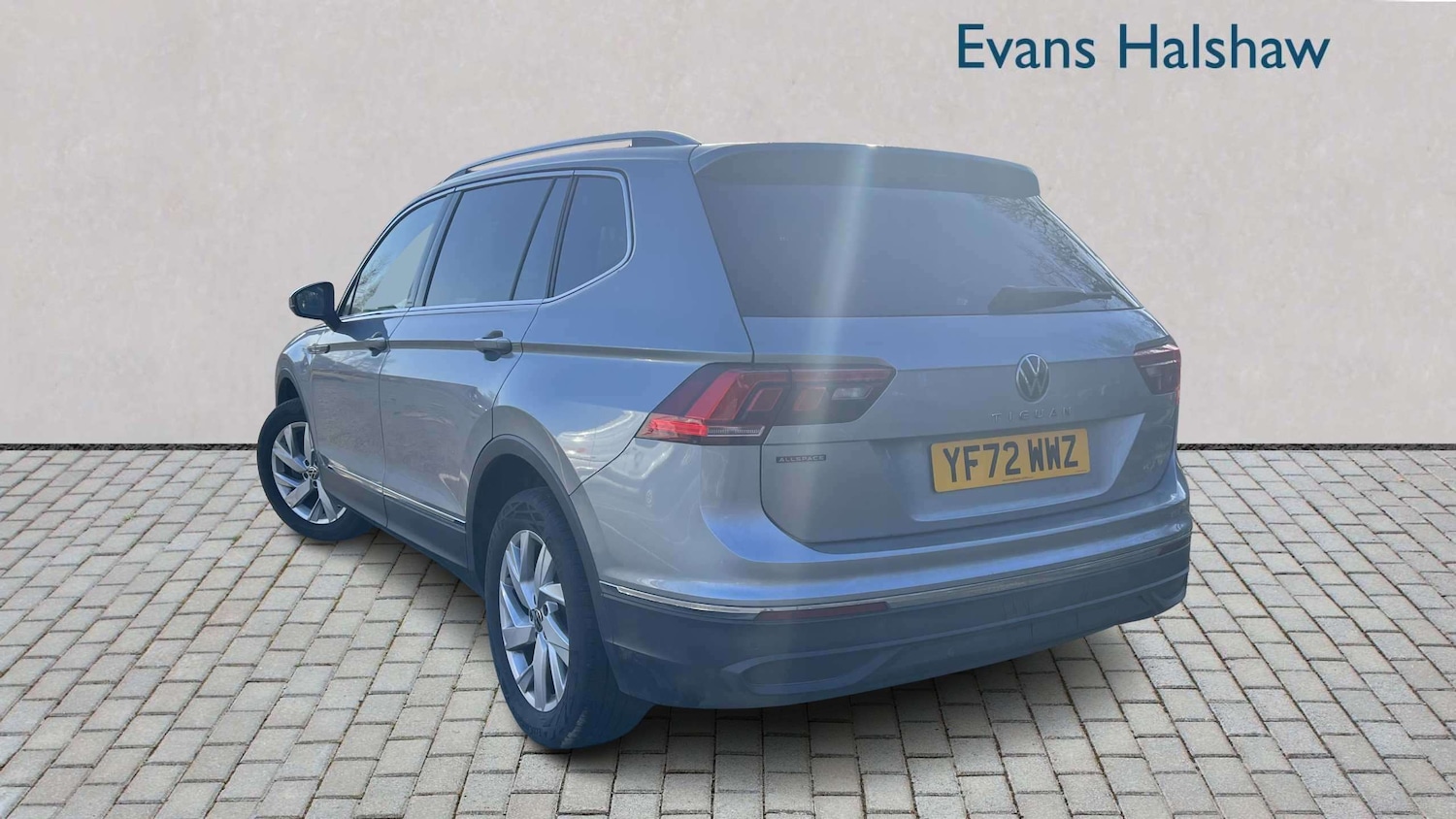 Used Volkswagen Tiguan Allspace 2023 for sale - 77740975: Photo 2