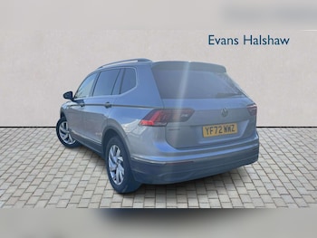 Used Volkswagen Tiguan Allspace 2023 for sale - 77740975: Photo