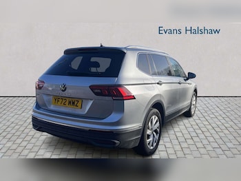 Used Volkswagen Tiguan Allspace 2023 for sale - 77740975: Photo