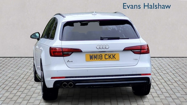 Used Audi A4 2018 for sale - 76230471: Photo 2