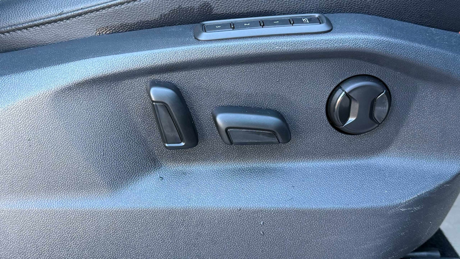 Used Volkswagen Tiguan 2017 for sale - 76705189: Photo 15