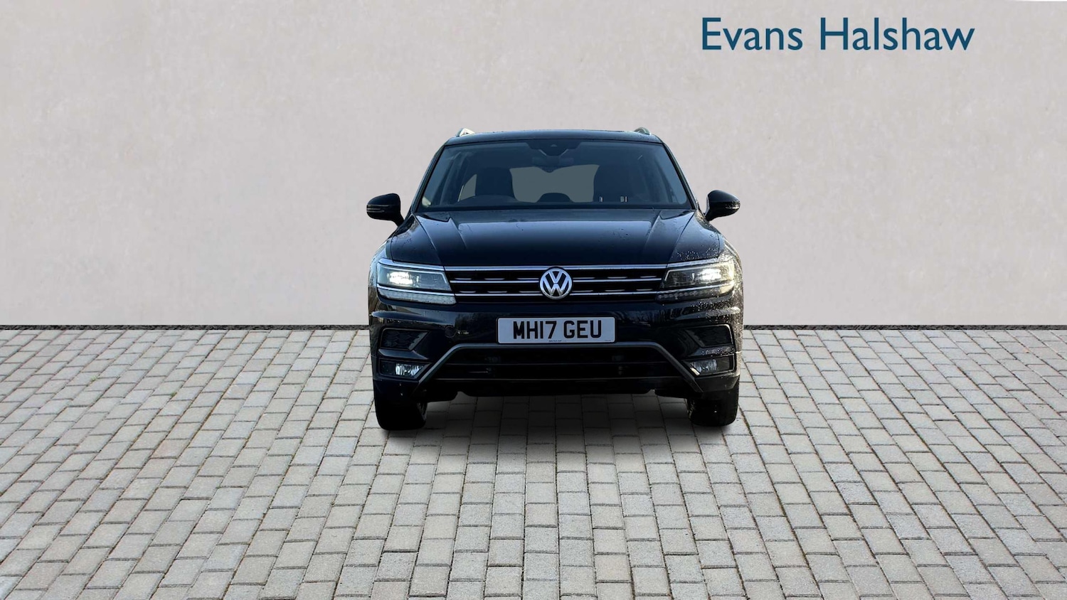 Used Volkswagen Tiguan 2017 for sale - 76705189: Photo 3