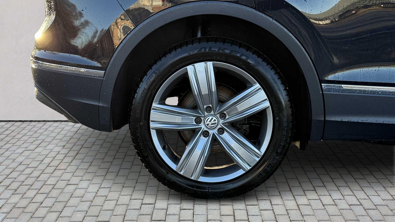 Used Volkswagen Tiguan 2017 for sale - 76705189: Photo 7