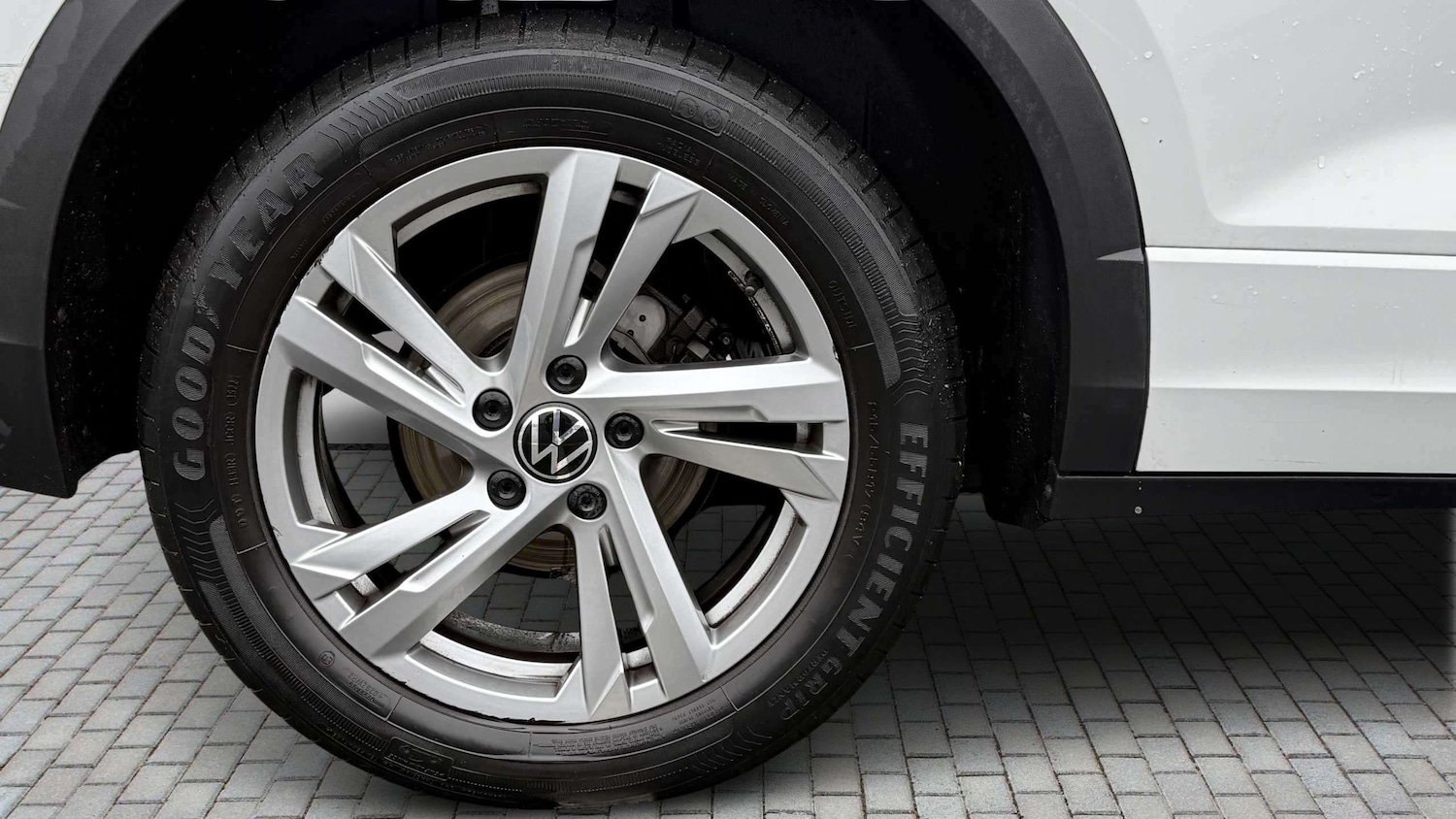 Used Volkswagen T-Roc for sale - 77686600: Photo 7