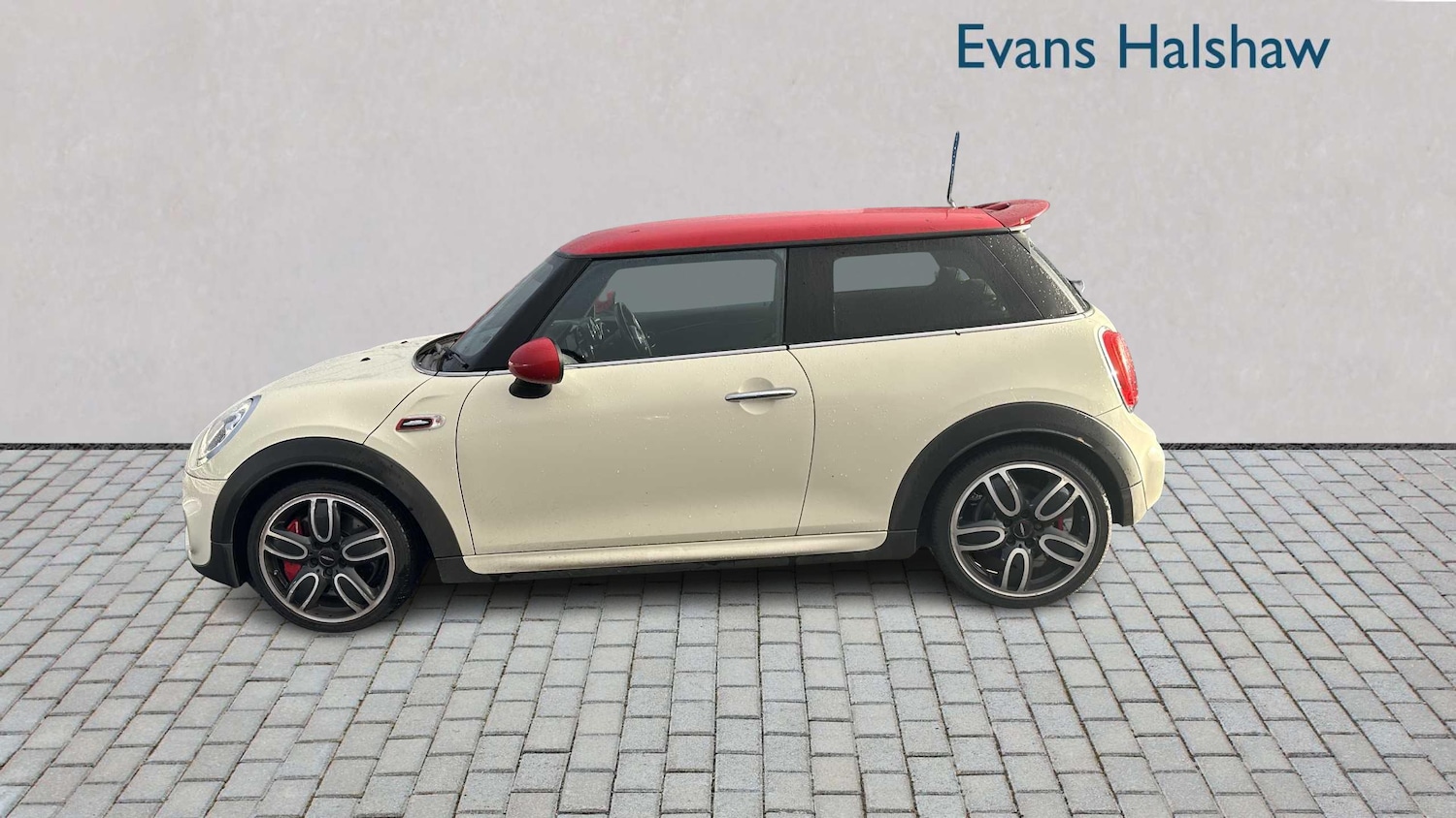 Used MINI Hatch 2015 for sale - 76564555: Photo 4