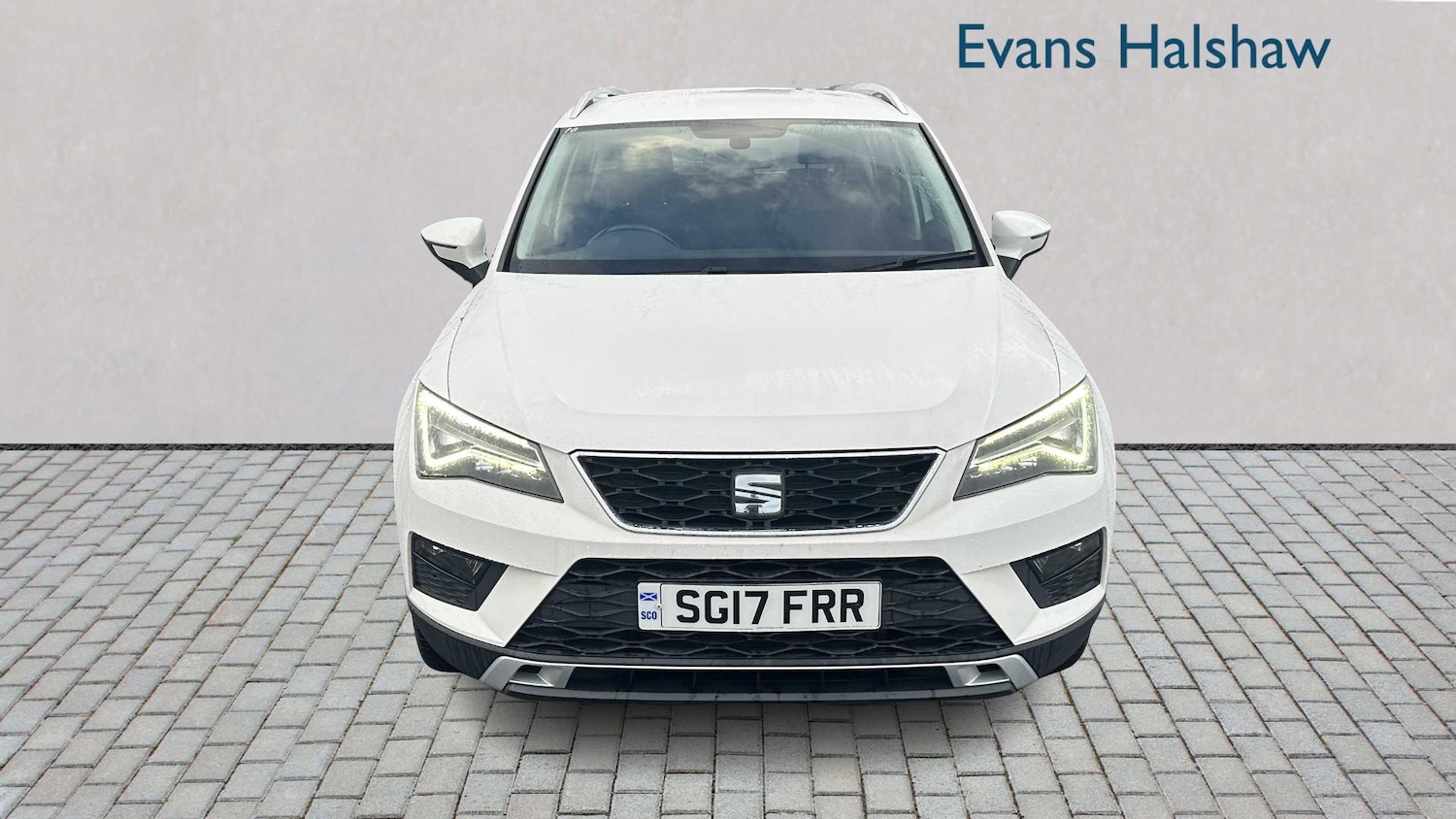 Used SEAT Ateca 2017 for sale - 76540780: Photo 2