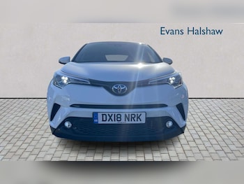 Used Toyota C-HR 2018 for sale - 77740775: Photo