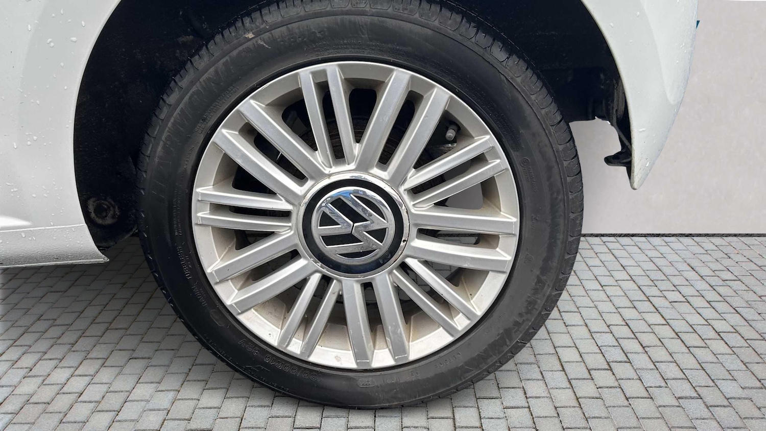 Used Volkswagen up! 2016 for sale - 76515545: Photo 18