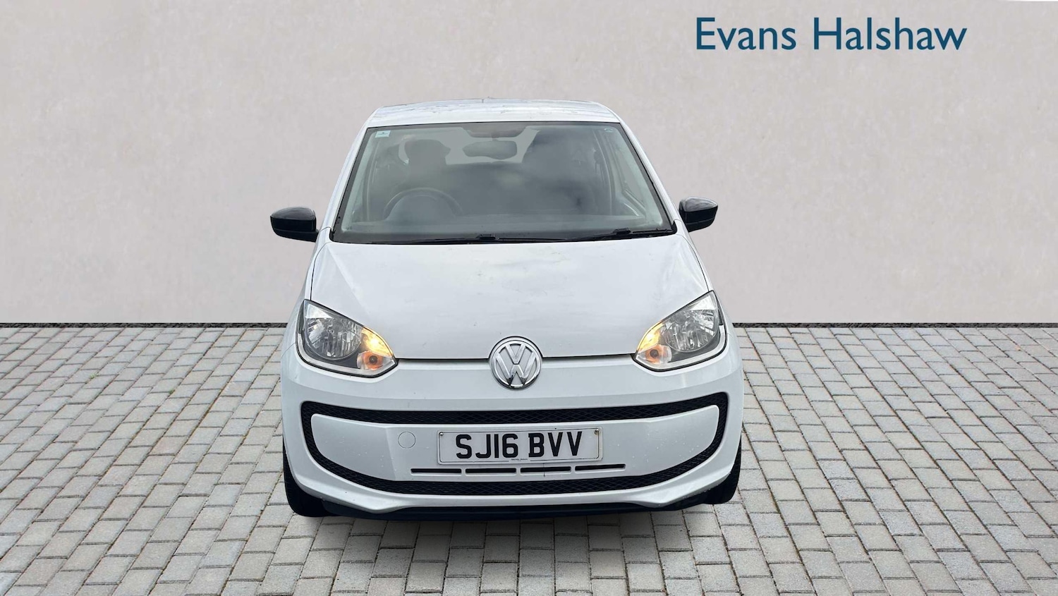 Used Volkswagen up! 2016 for sale - 76515545: Photo 2
