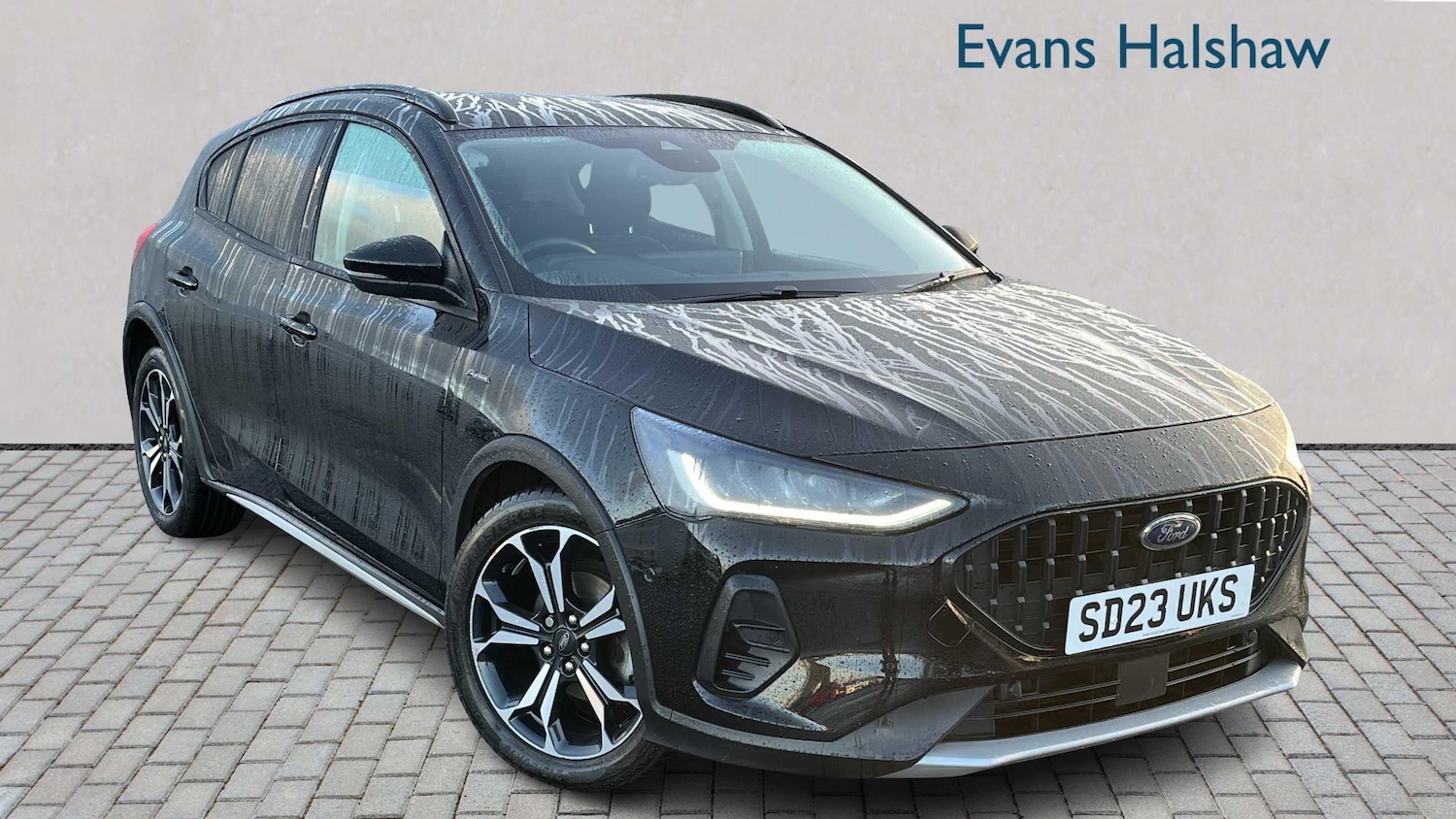 Used Ford Focus 2023 for sale - 76789199: Photo 1