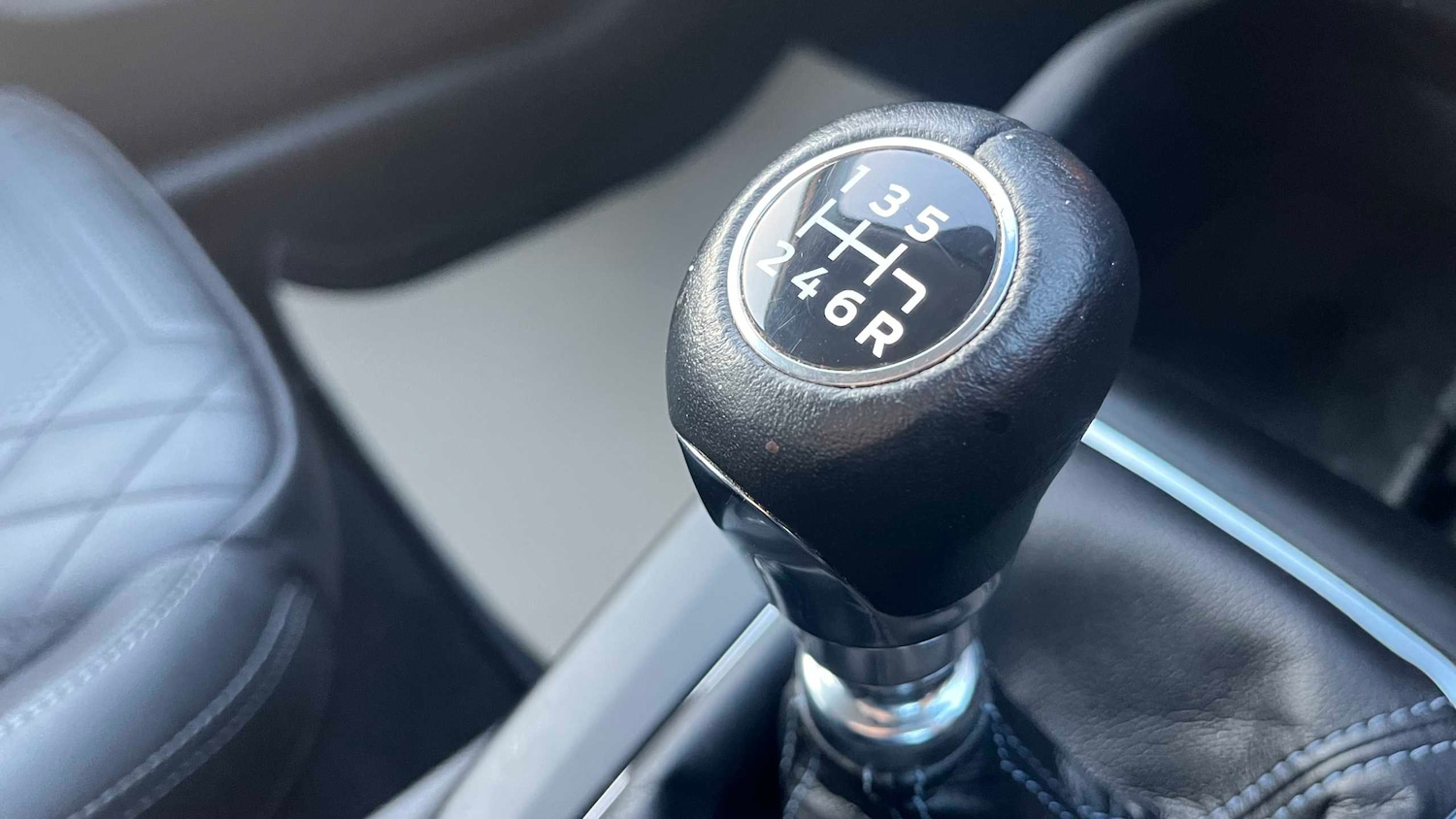 Used Ford Focus 2023 for sale - 76789199: Photo 11