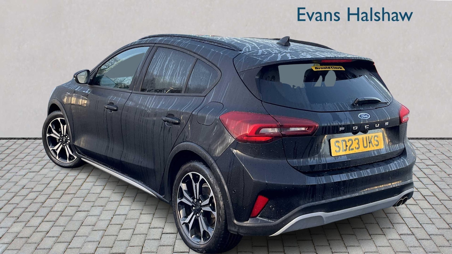 Used Ford Focus 2023 for sale - 76789199: Photo 2