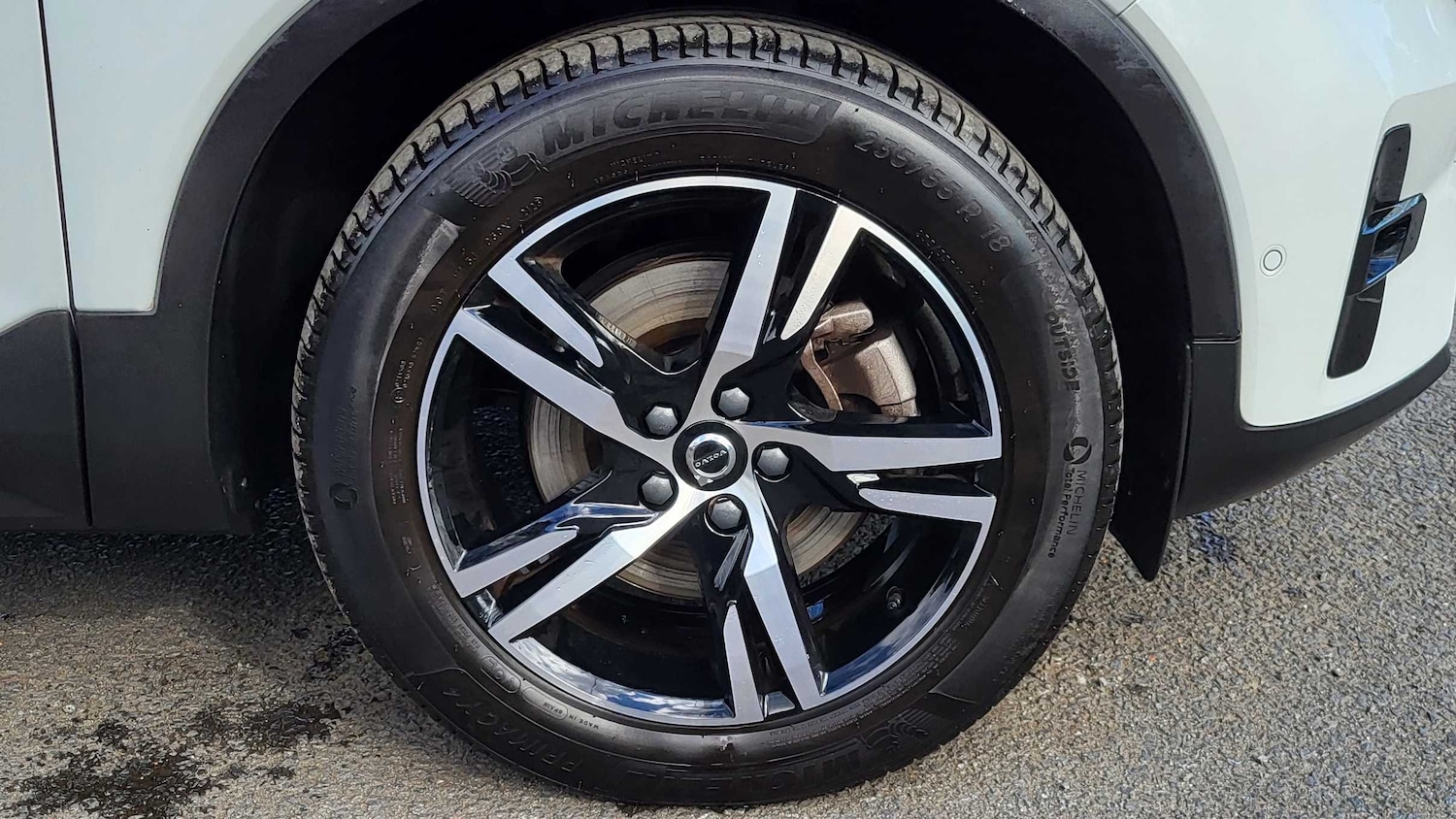 Used Volvo XC40 2023 for sale - 76442438: Photo 10